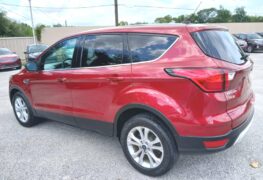 2019 FORD ESCAPE SE