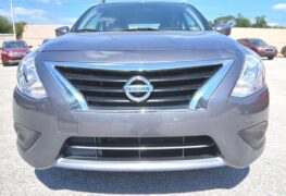 2019 NISSAN VERSA S