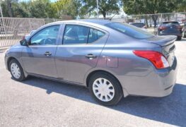 2019 NISSAN VERSA S