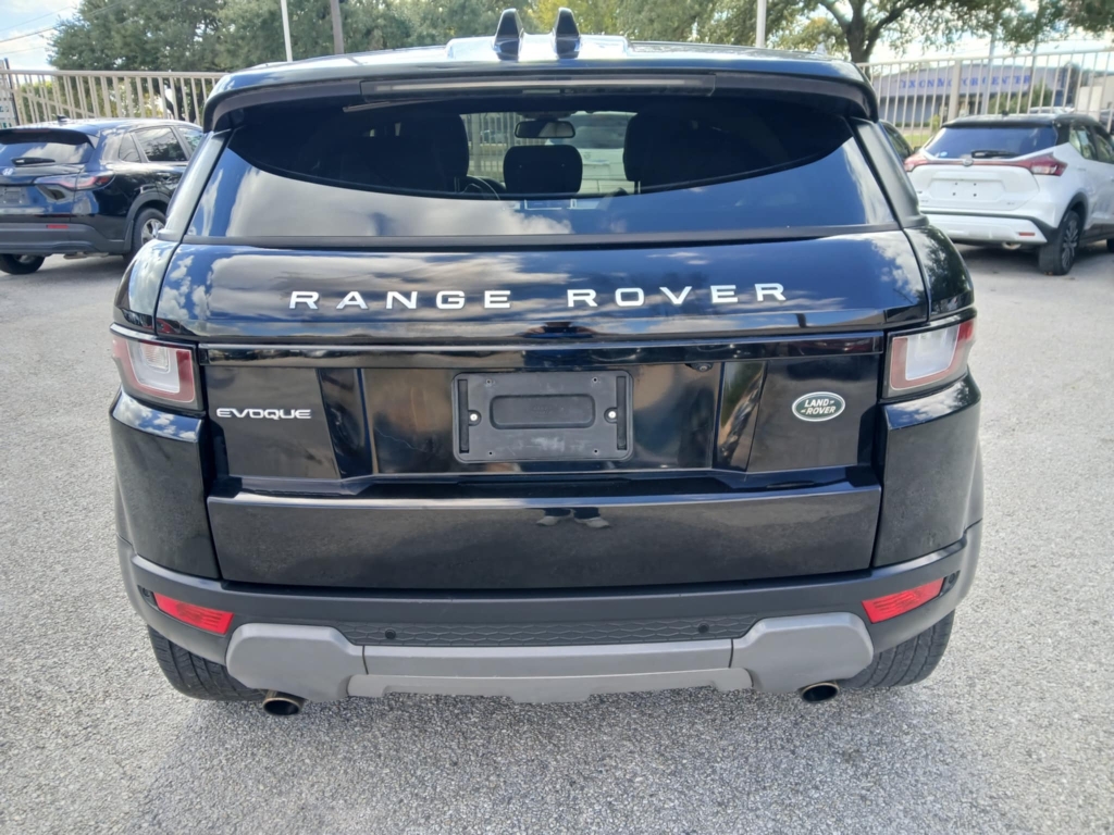 2017 Land Rover Range Rover Evoque SE Premium - Photo 6