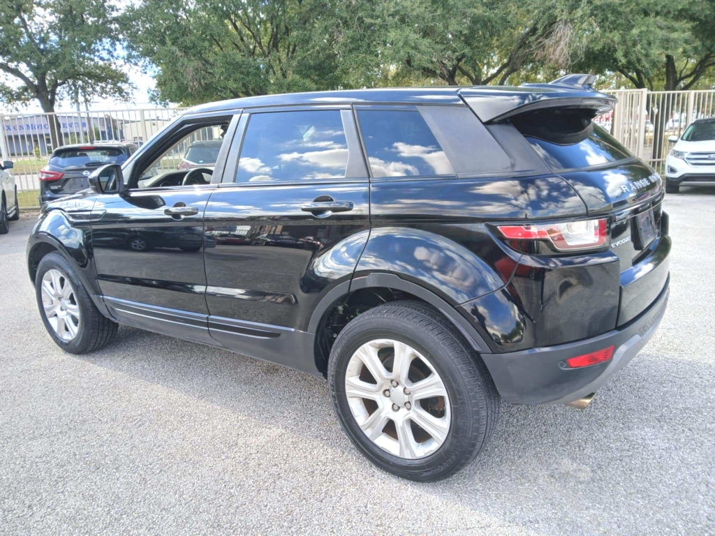 2017 Land Rover Range Rover Evoque SE Premium - Photo 7