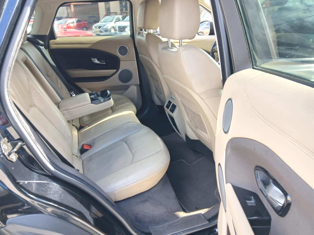 2017 Land Rover Range Rover Evoque SE Premium - Photo 11