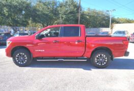 2020 NISSAN TITAN SV