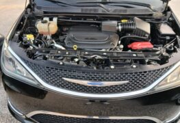 2019 CHRYSLER PACIFICA TOURING-L