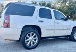 2014 GMC YUKON DENALI