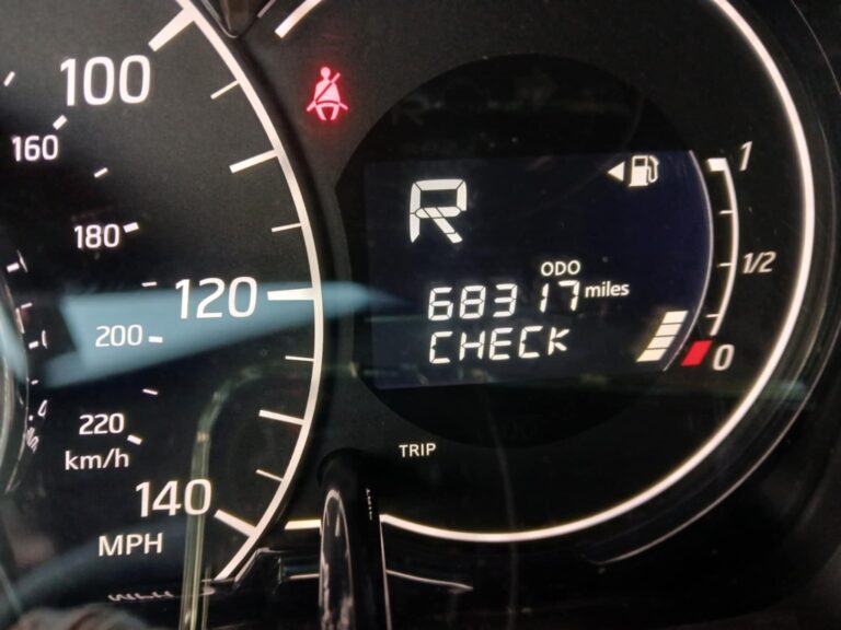 2019 NISSAN VERSA NOTE SV