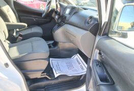 2019 NISSAN NV200 SV