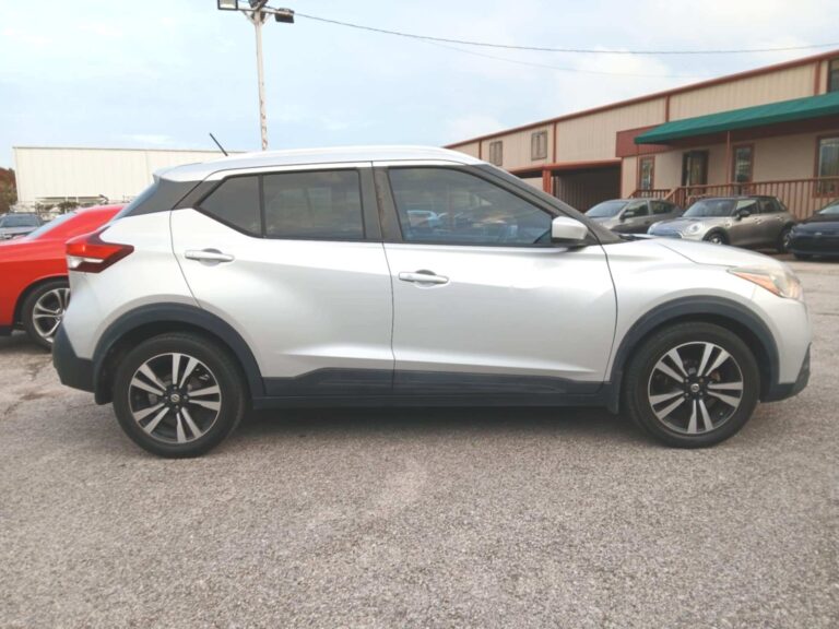 2018 NISSAN KICKS SV