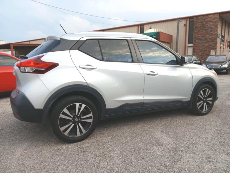 2018 NISSAN KICKS SV
