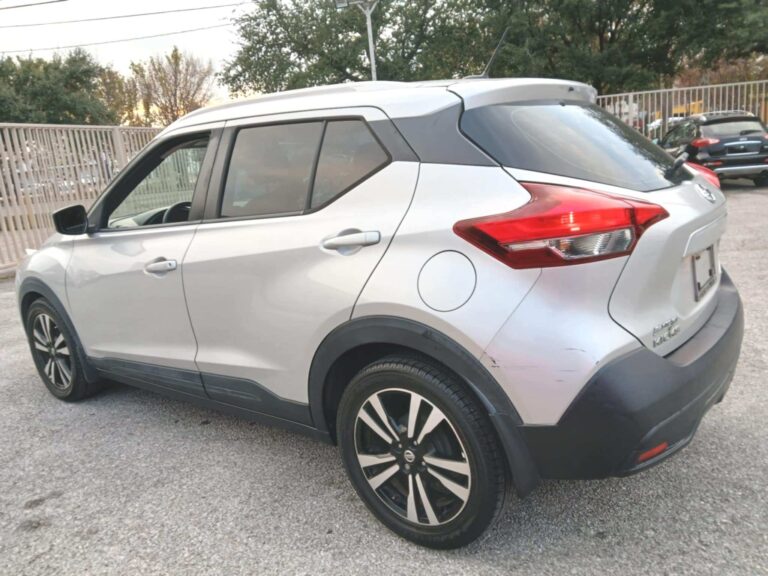 2018 NISSAN KICKS SV