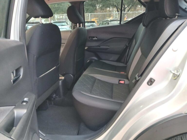 2018 NISSAN KICKS SV