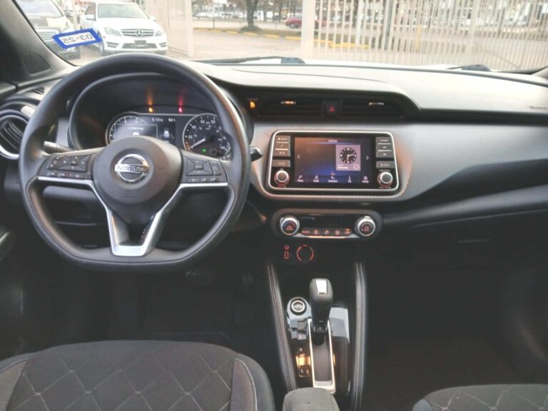 2018 NISSAN KICKS SV