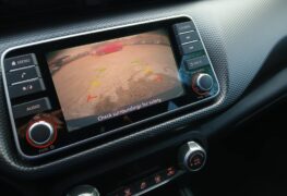 2018 NISSAN KICKS SV