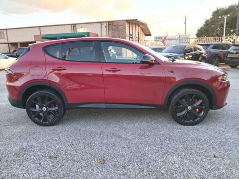 2024 DODGE HORNET GT