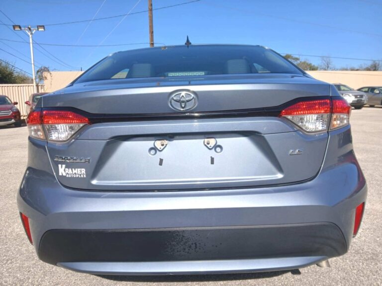 2022 TOYOTA COROLLA LE