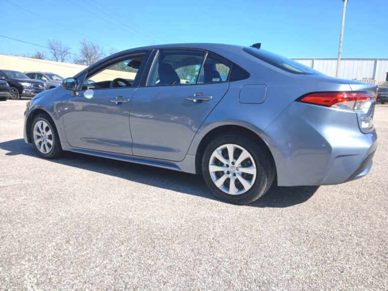 2022 TOYOTA COROLLA LE