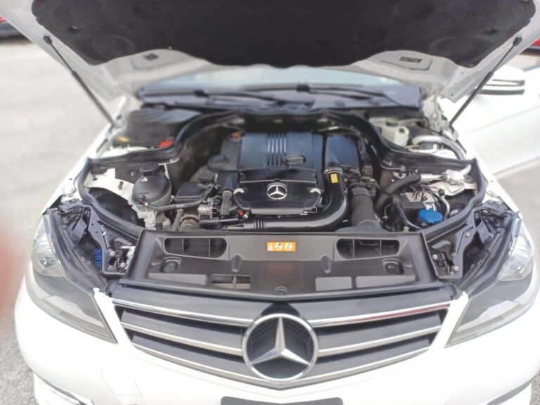 2014 MERCEDES-BENZ C-250