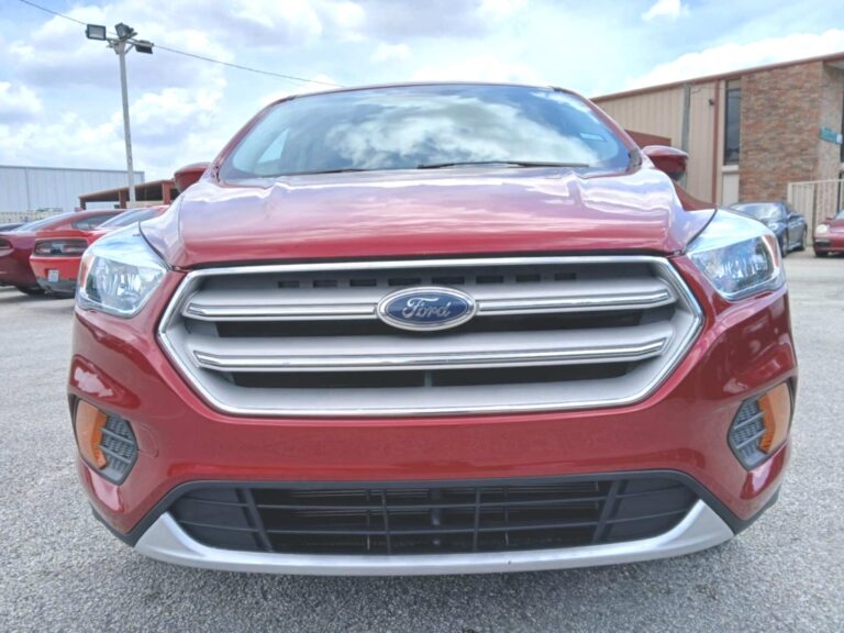 2019 FORD ESCAPE SE