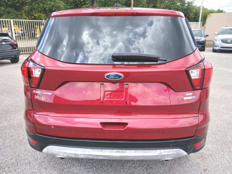 2019 FORD ESCAPE SE