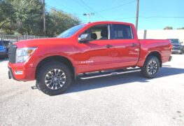 2020 NISSAN TITAN SV