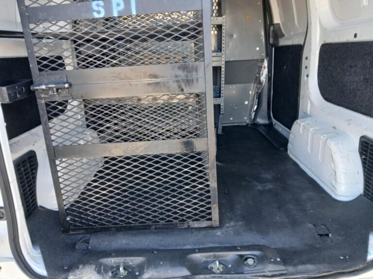 2019 NISSAN NV200 SV