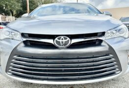 2016 TOYOTA CAMRY LE