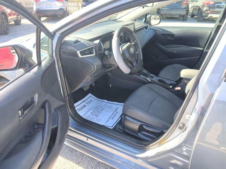 2022 TOYOTA COROLLA LE