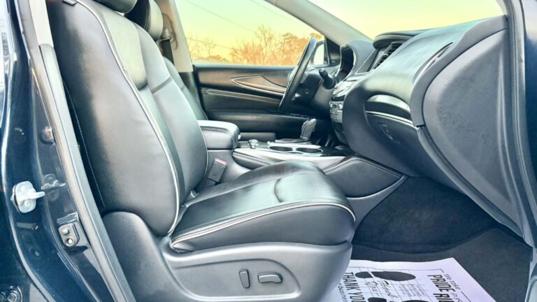 2019 INFINITI QX60 PURE