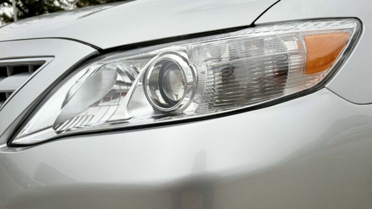 2010 TOYOTA CAMRY LE