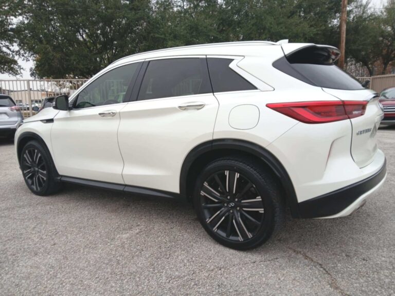2021 INFINITI QX50 LUXE