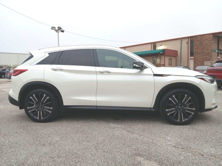 2021 INFINITI QX50 LUXE
