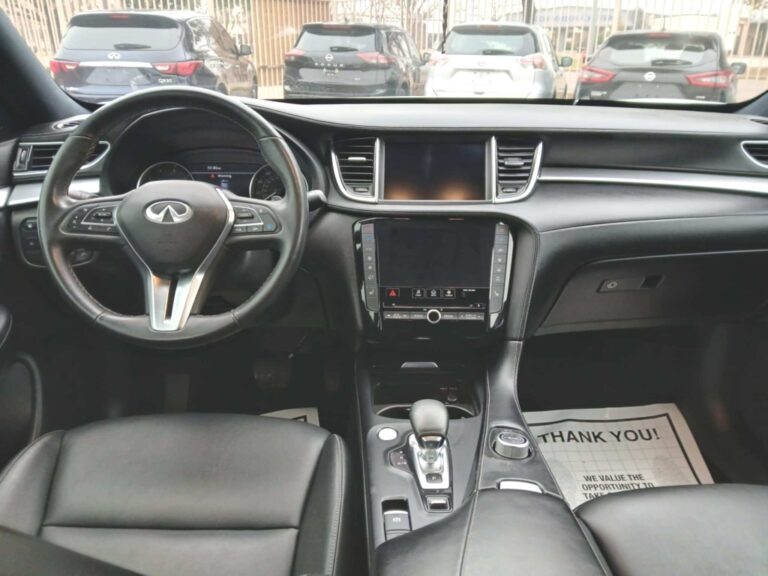 2021 INFINITI QX50 LUXE