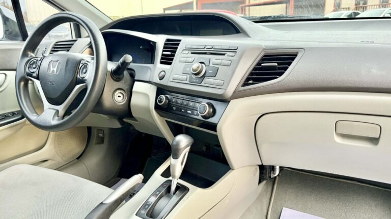 2012 HONDA CIVIC LX