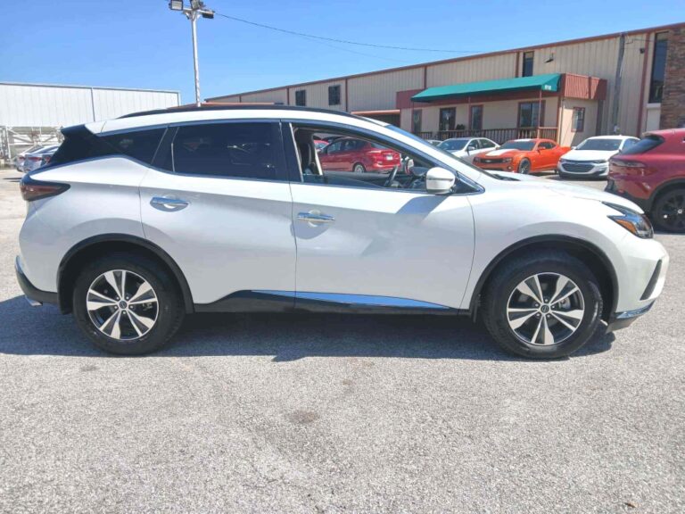 2023 NISSAN MURANO SV