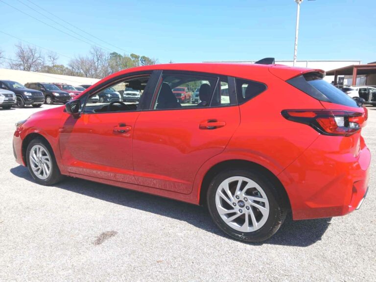 2025 SUBARU IMPREZA BASE