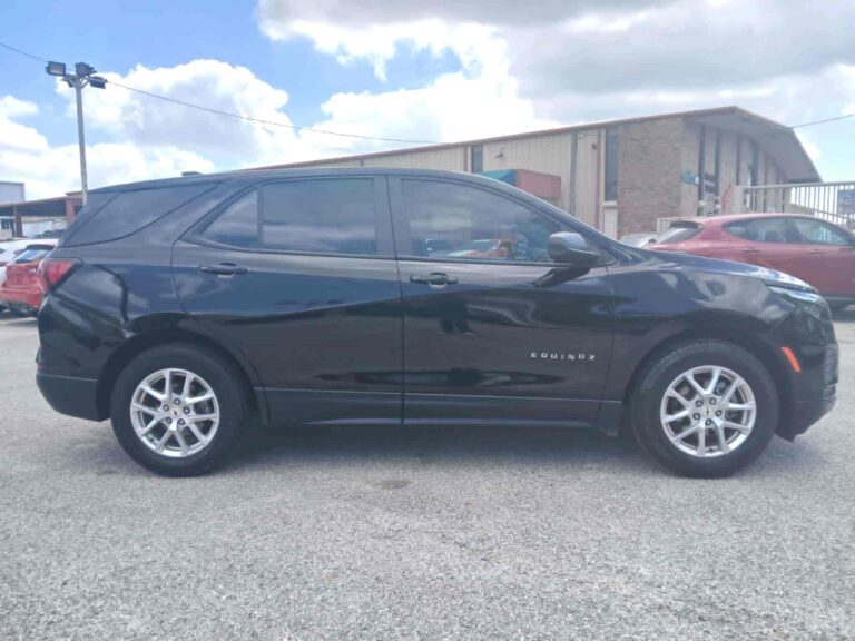 2024 CHEVROLET EQUINOX LS