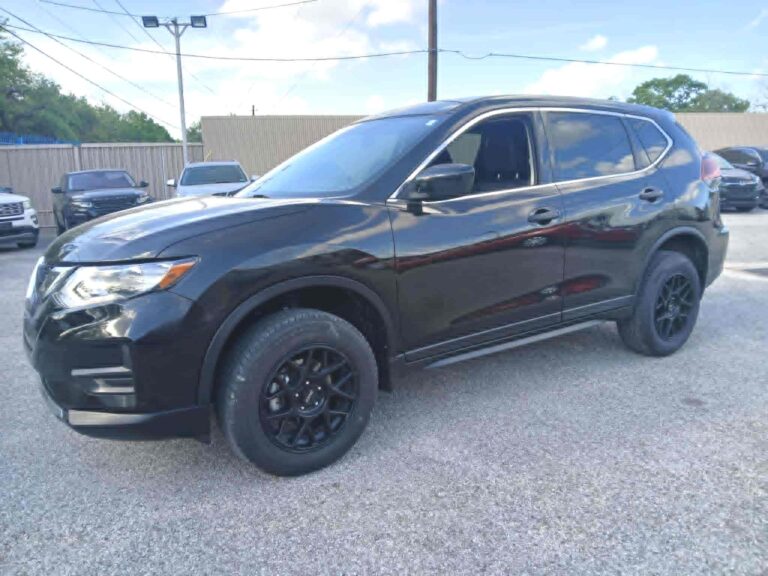 2020 NISSAN ROGUE SV