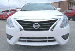 2019 NISSAN VERSA S
