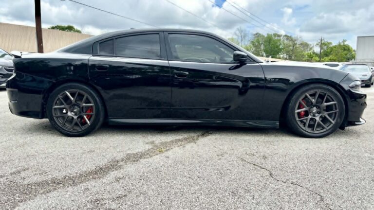 2018 DODGE CHARGER