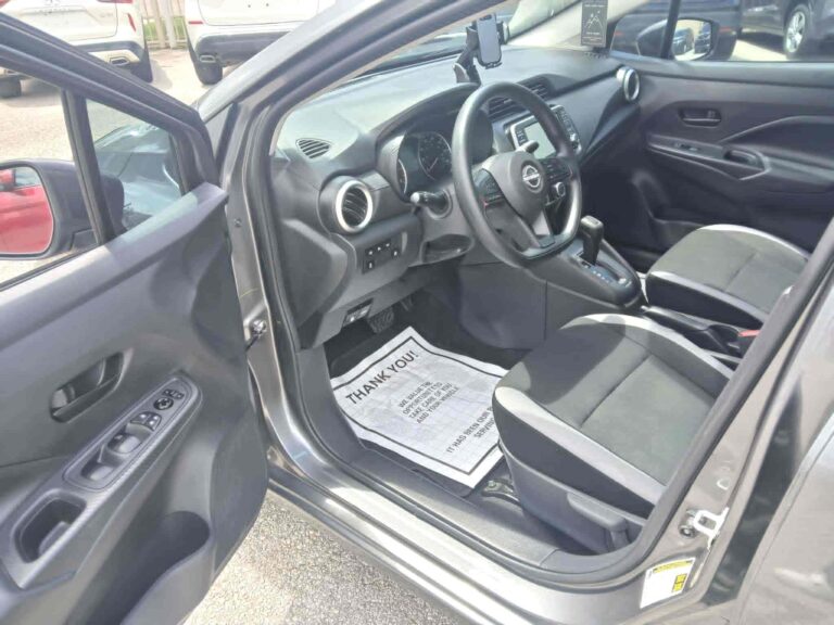 2025 NISSAN VERSA S
