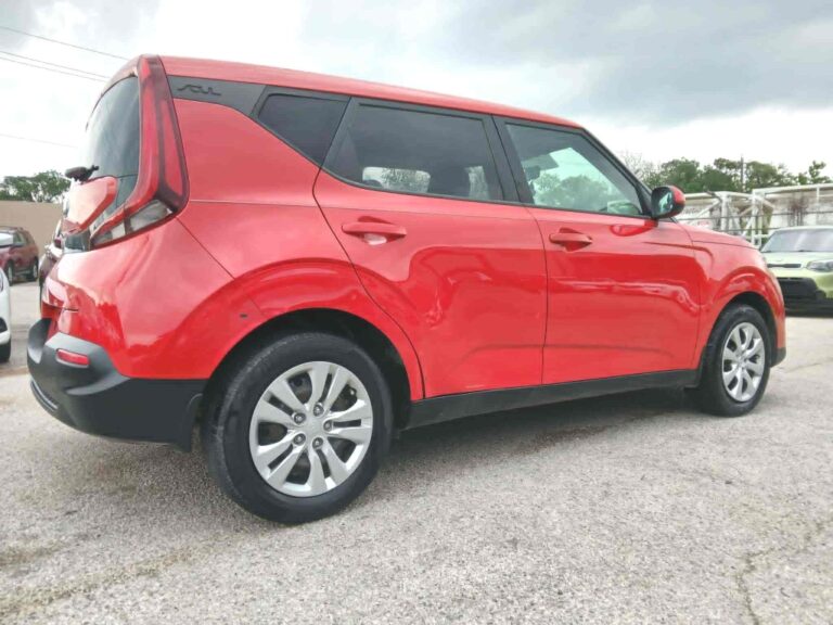 2021 KIA SOUL LX