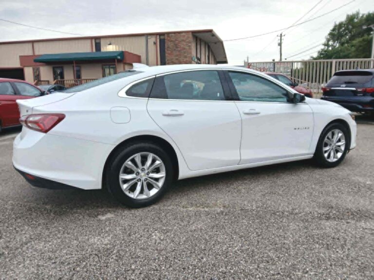 2022 CHEVROLET MALIBU LT