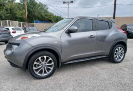 2013 NISSAN JUKE SL
