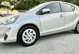 2016 TOYOTA PRIUS C