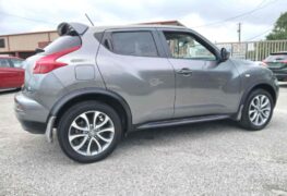 2013 NISSAN JUKE SL