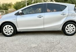 2016 TOYOTA PRIUS C
