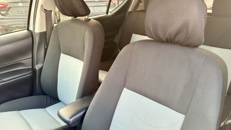 2016 TOYOTA PRIUS C