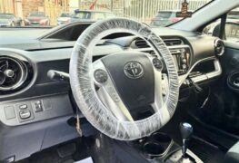 2016 TOYOTA PRIUS C