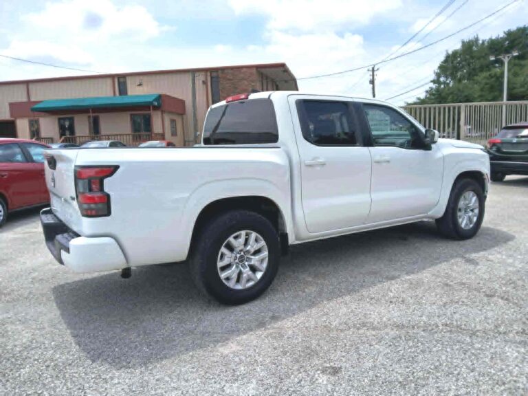 2023 NISSAN FRONTIER SV