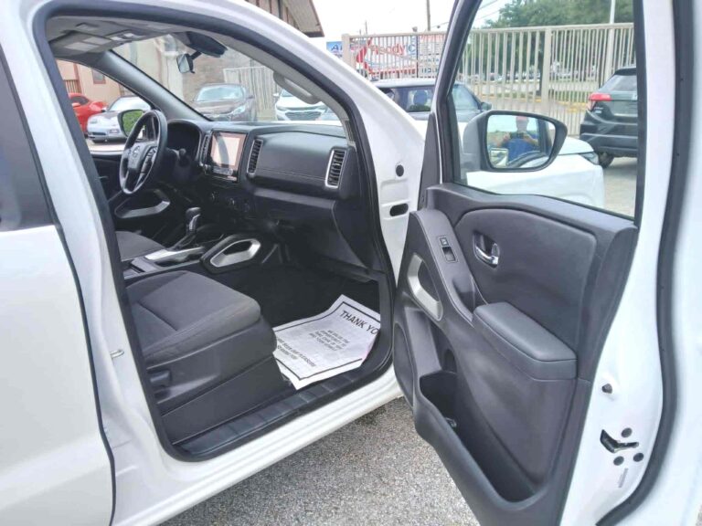 2023 NISSAN FRONTIER SV